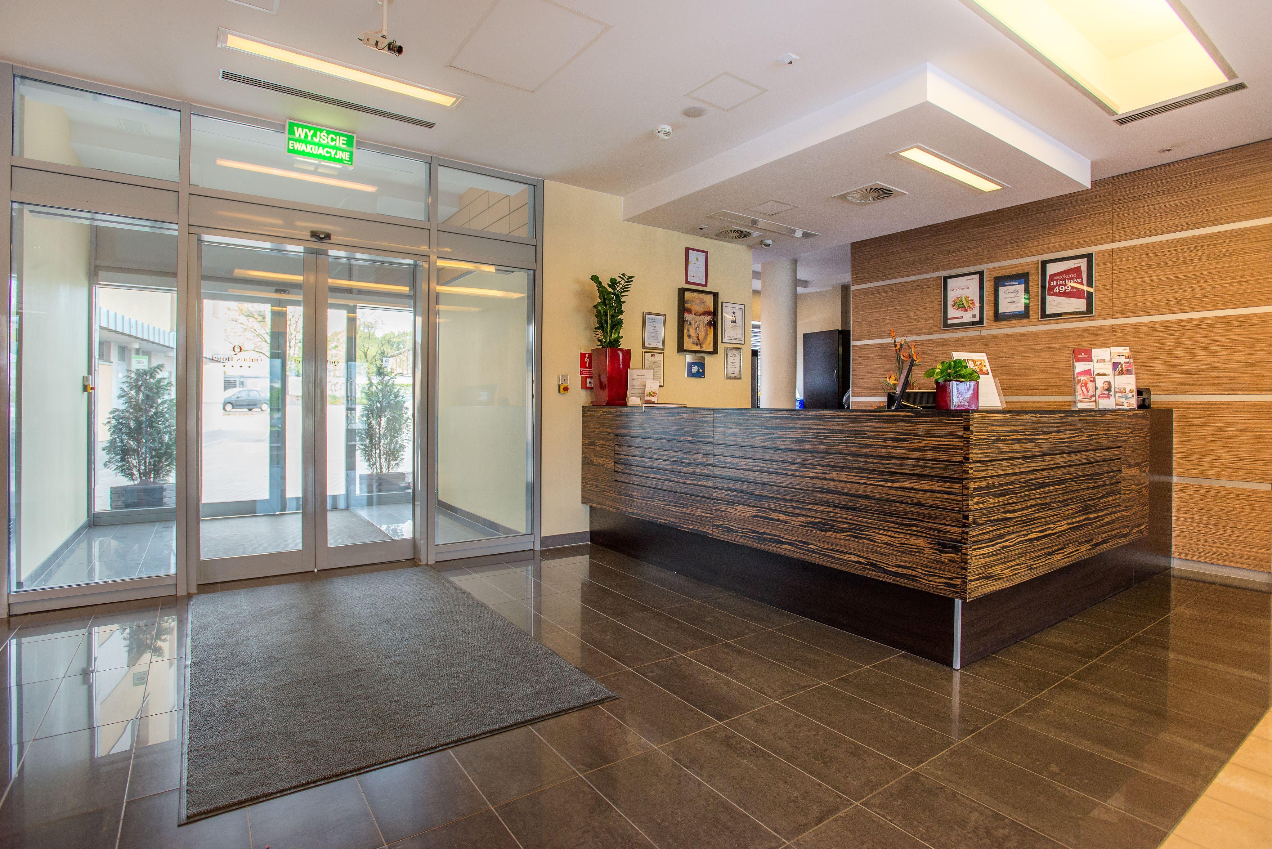 Qubus Hotel Kielce Extérieur photo