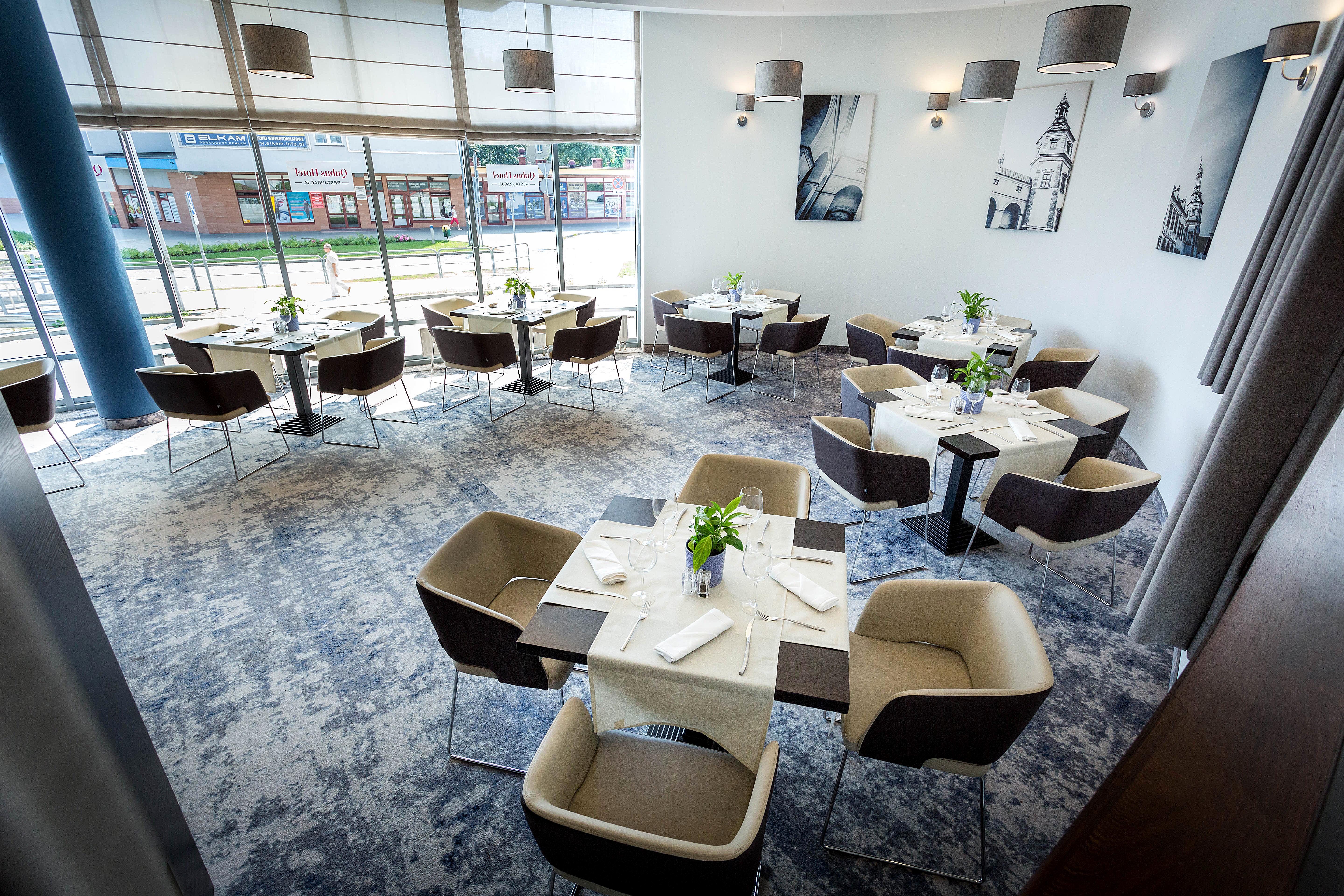 Qubus Hotel Kielce Extérieur photo